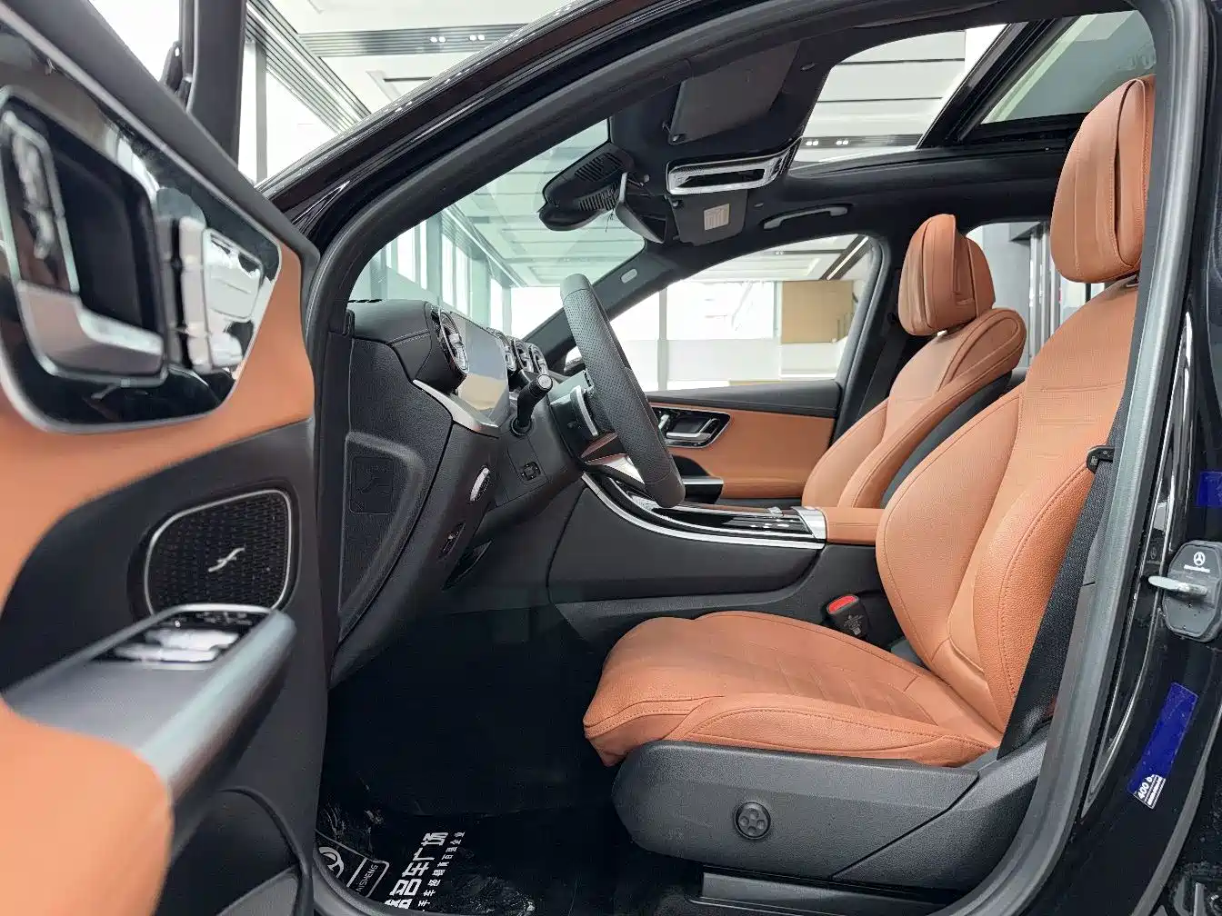 Фото 4 - Mercedes-Benz GLC