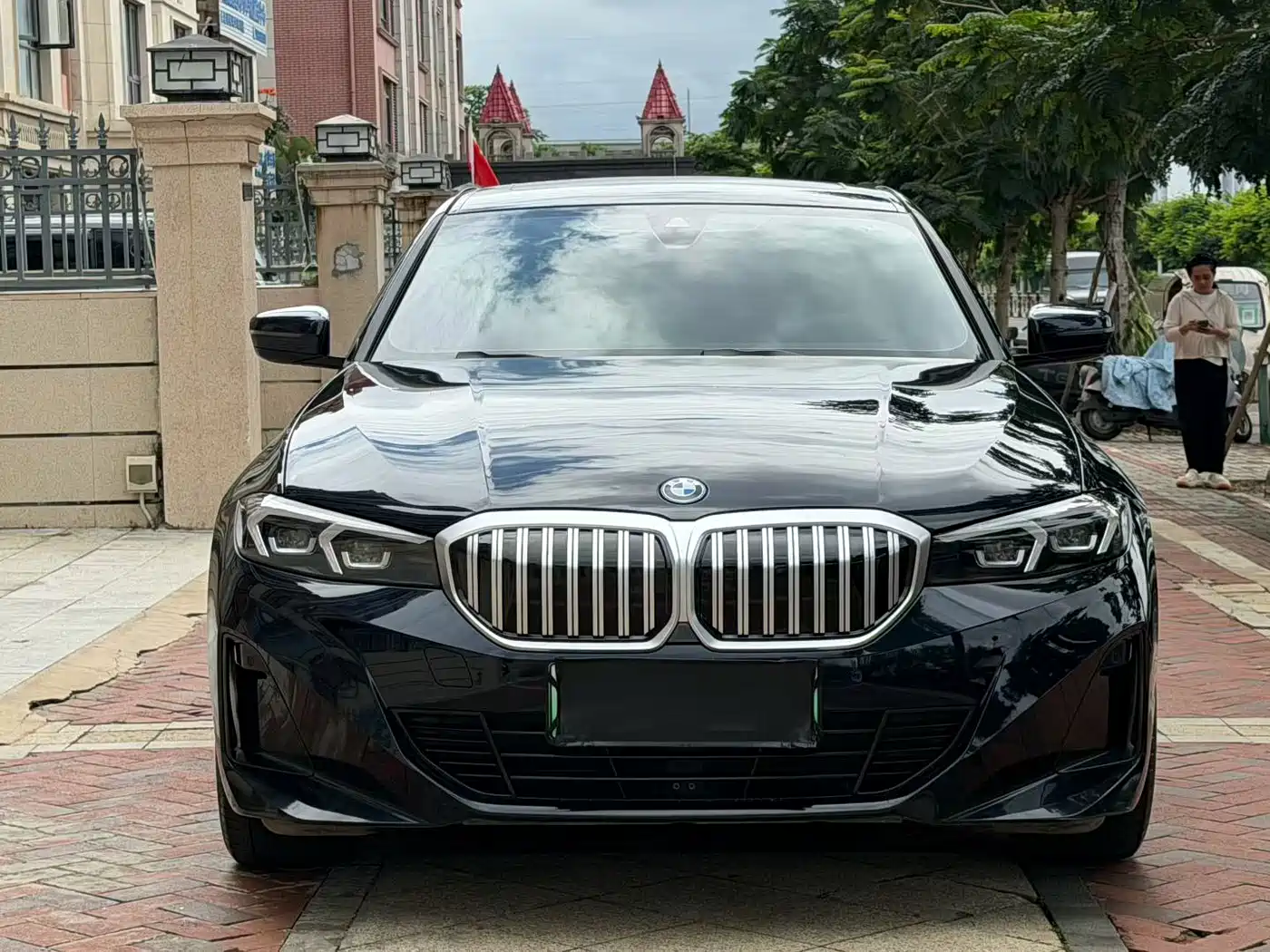 BMW i3 2024 eDrive 35 L фото 2