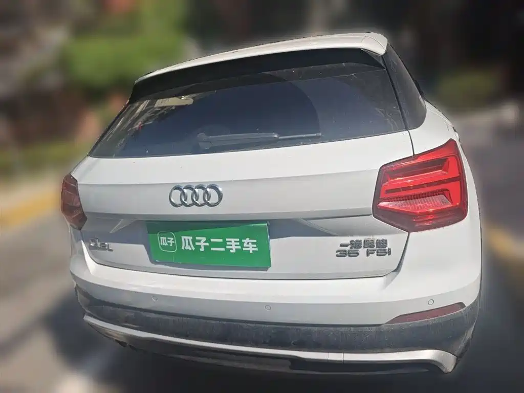Audi Q2L 2020 35 TFSI Progressive Dynamic Model фото 3