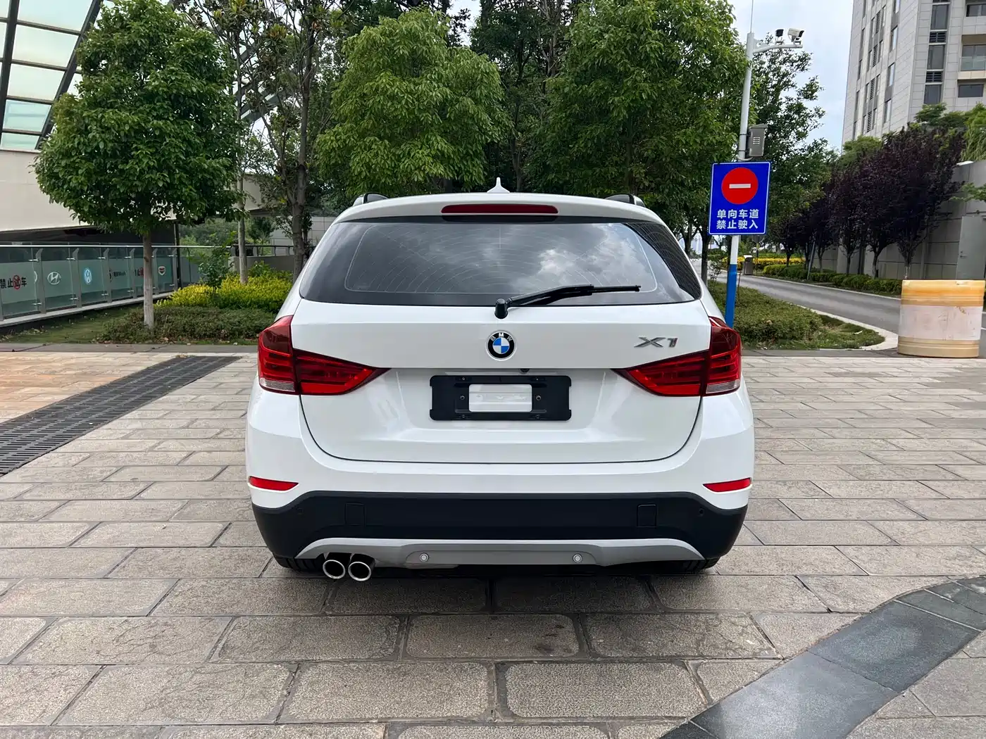 BMW X1 2015 Model sDrive18i Leading Advanced Edition фото 14