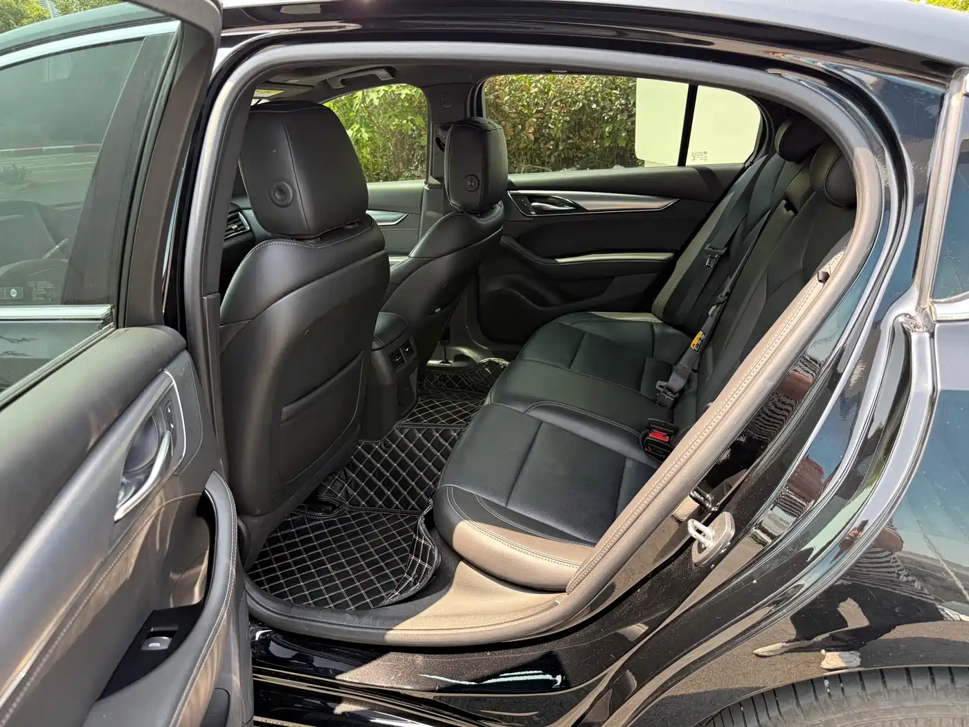 Cadillac CT5 2024 28T Luxury Model Pro фото 13