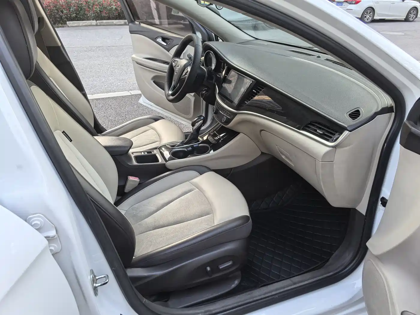 Buick Verano 2015 Sedan 15S Automatic Leading фото 13