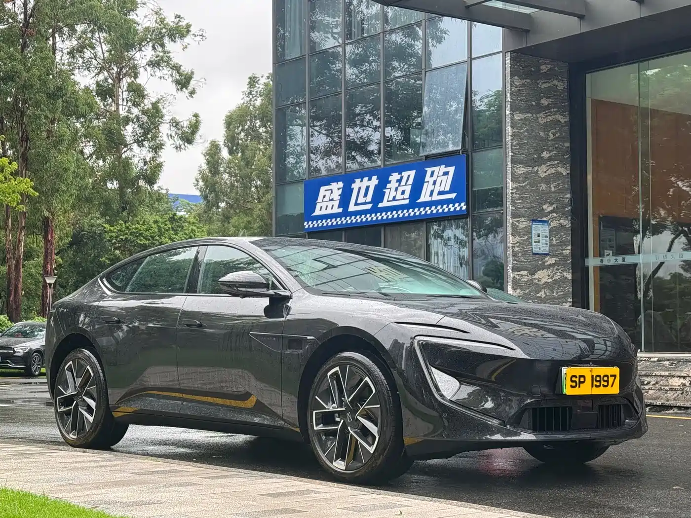 Avatr 12 2026 2025 Ultra Pure Electric AWD