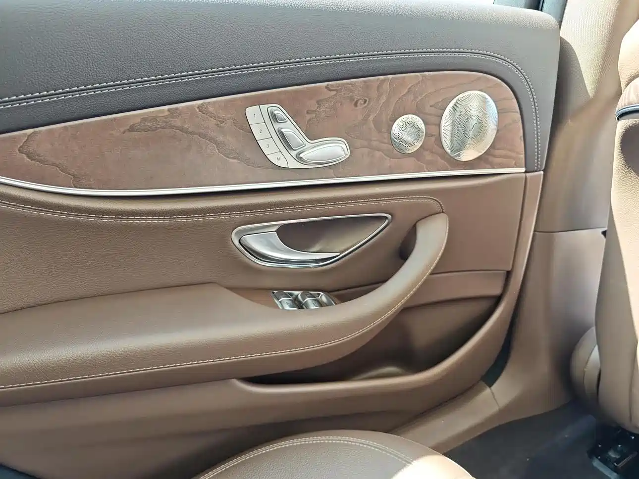Mercedes-Benz E-Class 2021 Facelift E 300 L Luxury фото 10