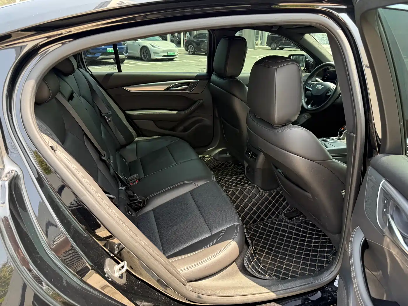 Cadillac CT5 2024 28T Luxury Model Pro фото 12
