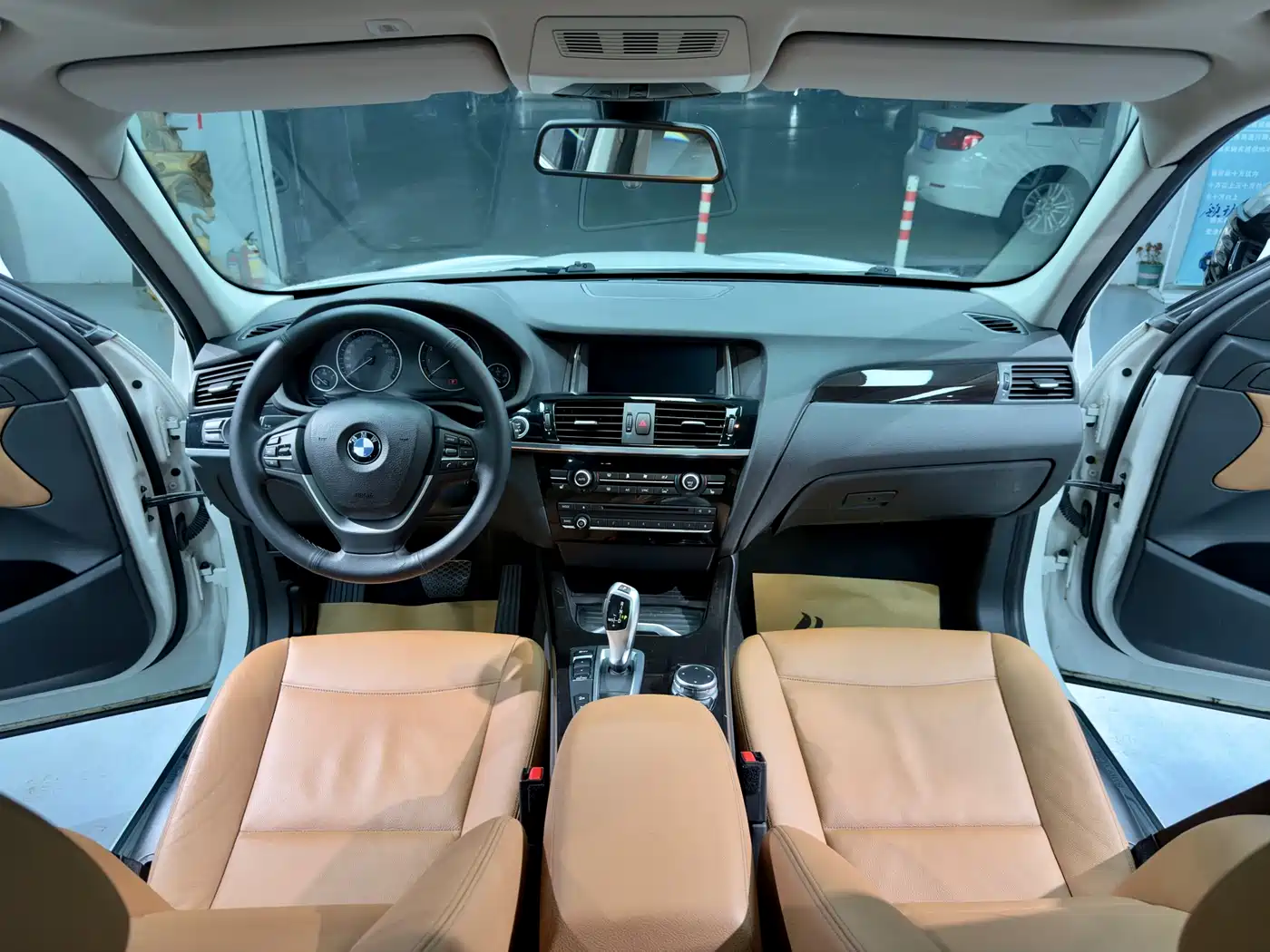 BMW X3 (Import) 2014 xDrive20i X Design Package фото 15
