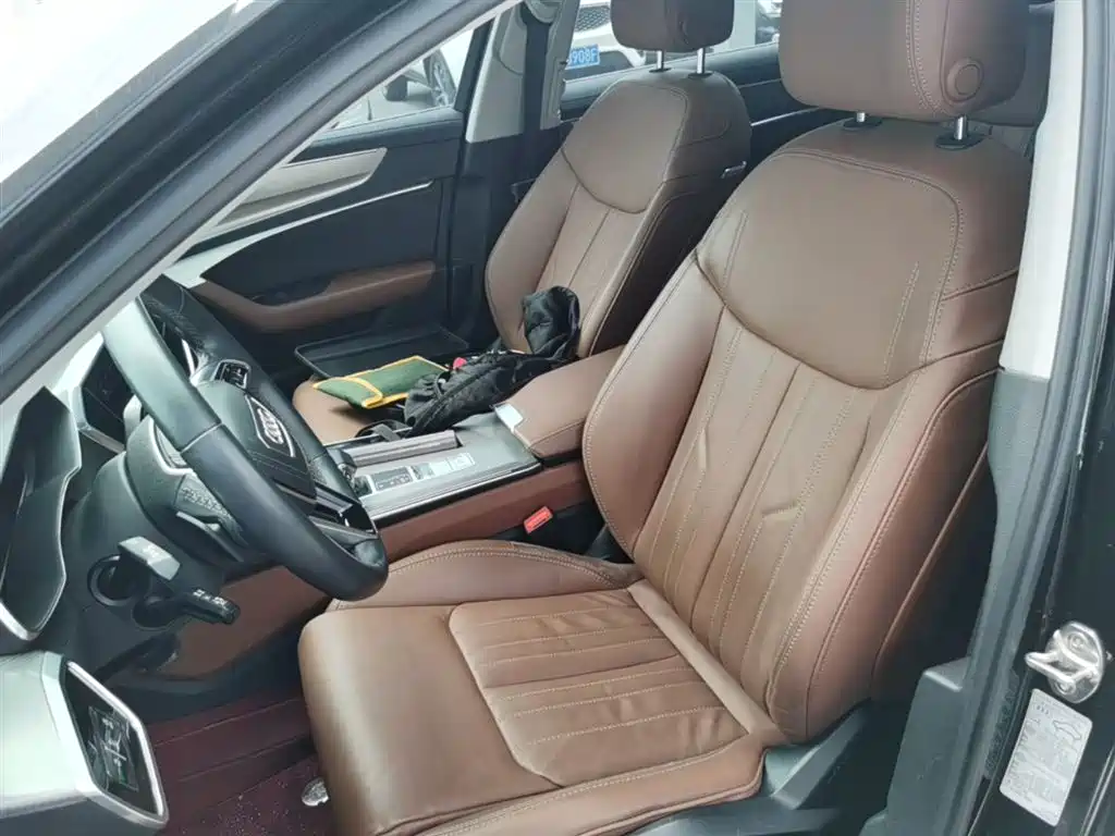Audi A6L 2023 45 TFSI Premium Selection Elegance фото 22