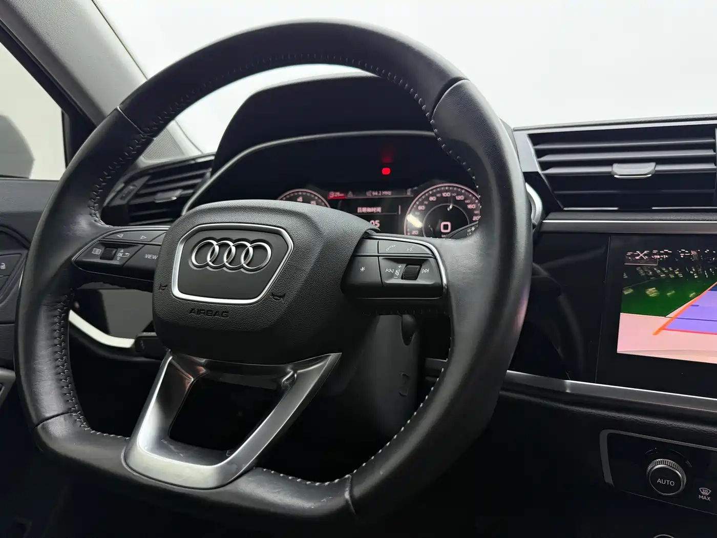Audi Q3 2022 35 TFSI Fashion Dynamic фото 12