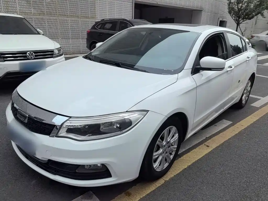 Qoros 3 2017 2017 Sedan 1.6L Automatic Zhiyue