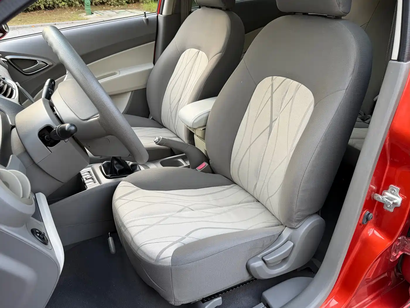 Chevrolet Sail 2012 2011 Hatchback 1.4L Manual Happiness Edition