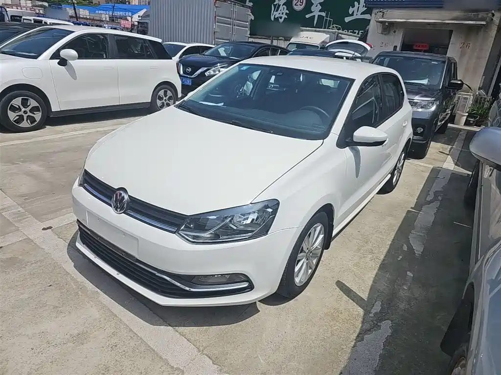 Volkswagen Polo 2014 1.4L Automatic Comfort Edition