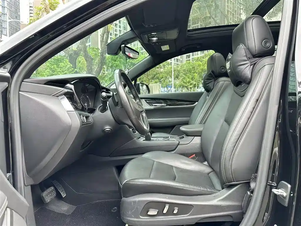 Cadillac XT6 2020 28T 6-Seater 4WD Luxury Ultimate Audio Edition фото 19