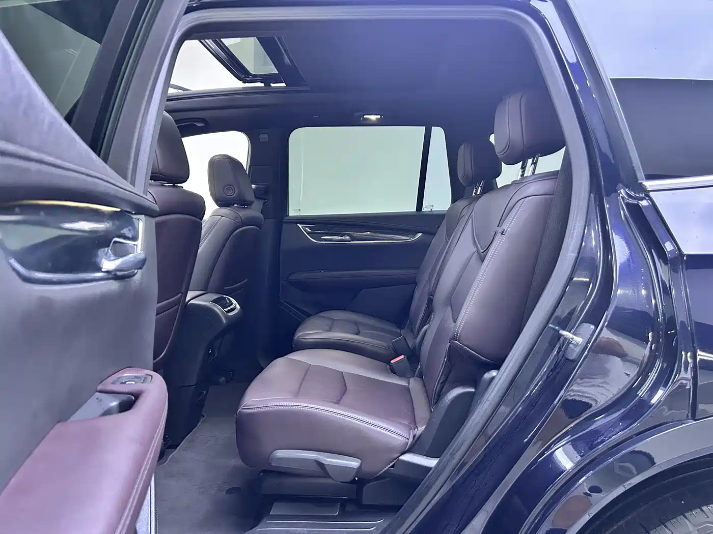 Cadillac XT6 2021 28T 6-Seater AWD Luxury фото 6