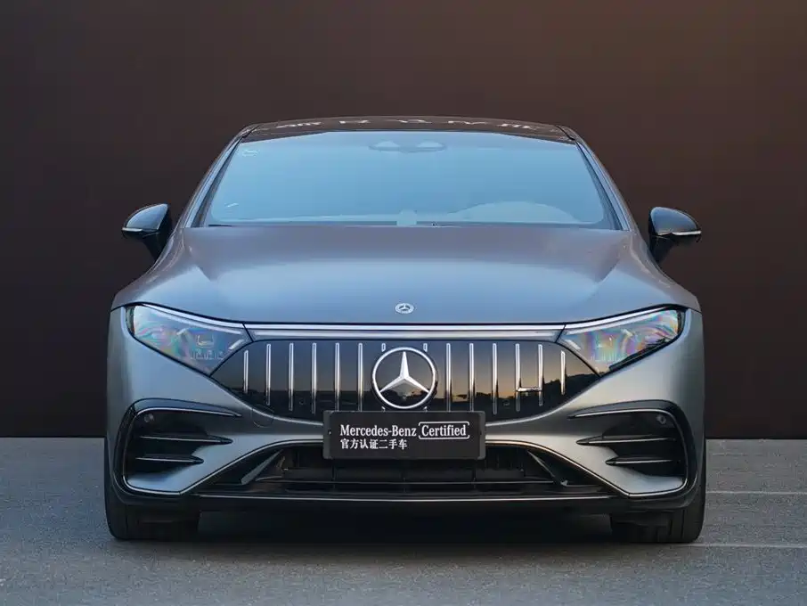 MERCEDES-BENZ EQS AMG