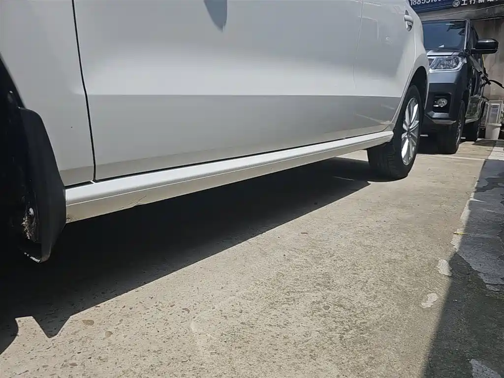 Volkswagen Polo 2014 1.4L Automatic Comfort Edition фото 21