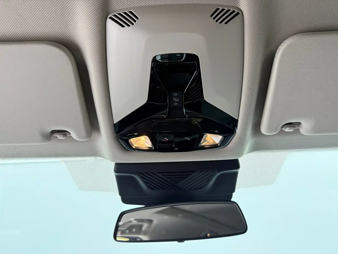 BMW X1 2023 sDrive20Li X Design Package фото 10