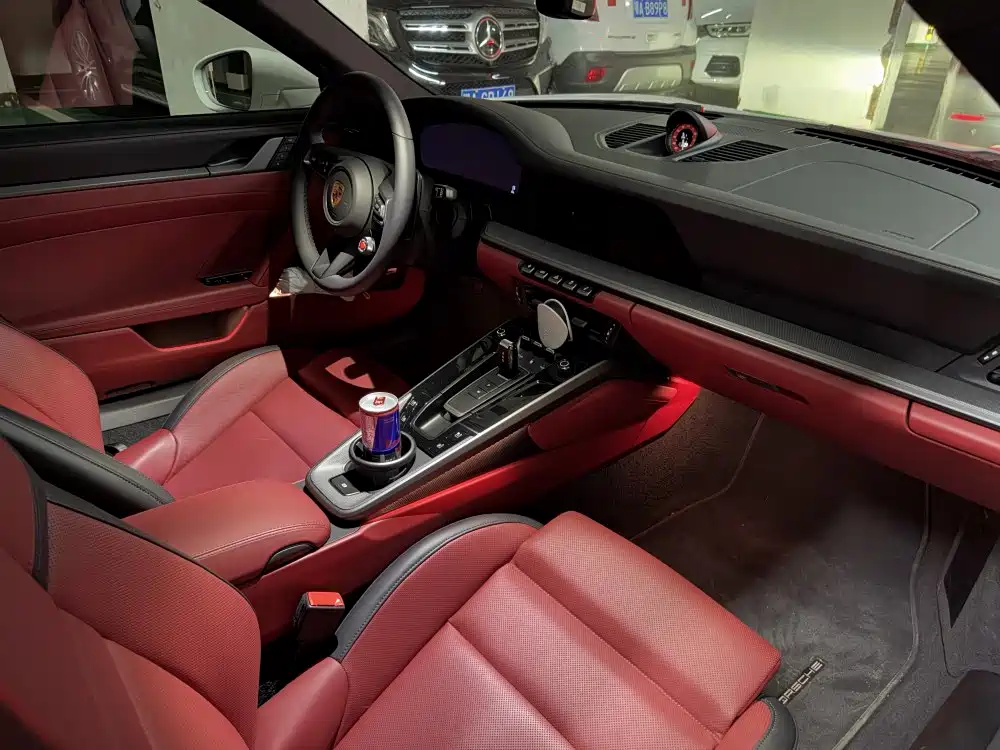 Porsche 911 2025 Carrera 3.0T фото 10