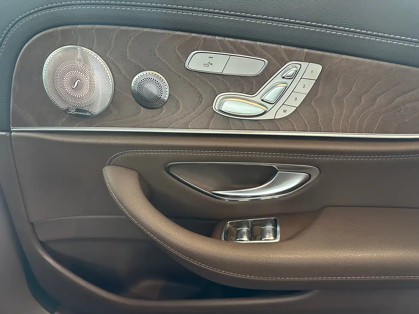 Mercedes-Benz E-Class 2019 Facelift E 300 L Luxury фото 17