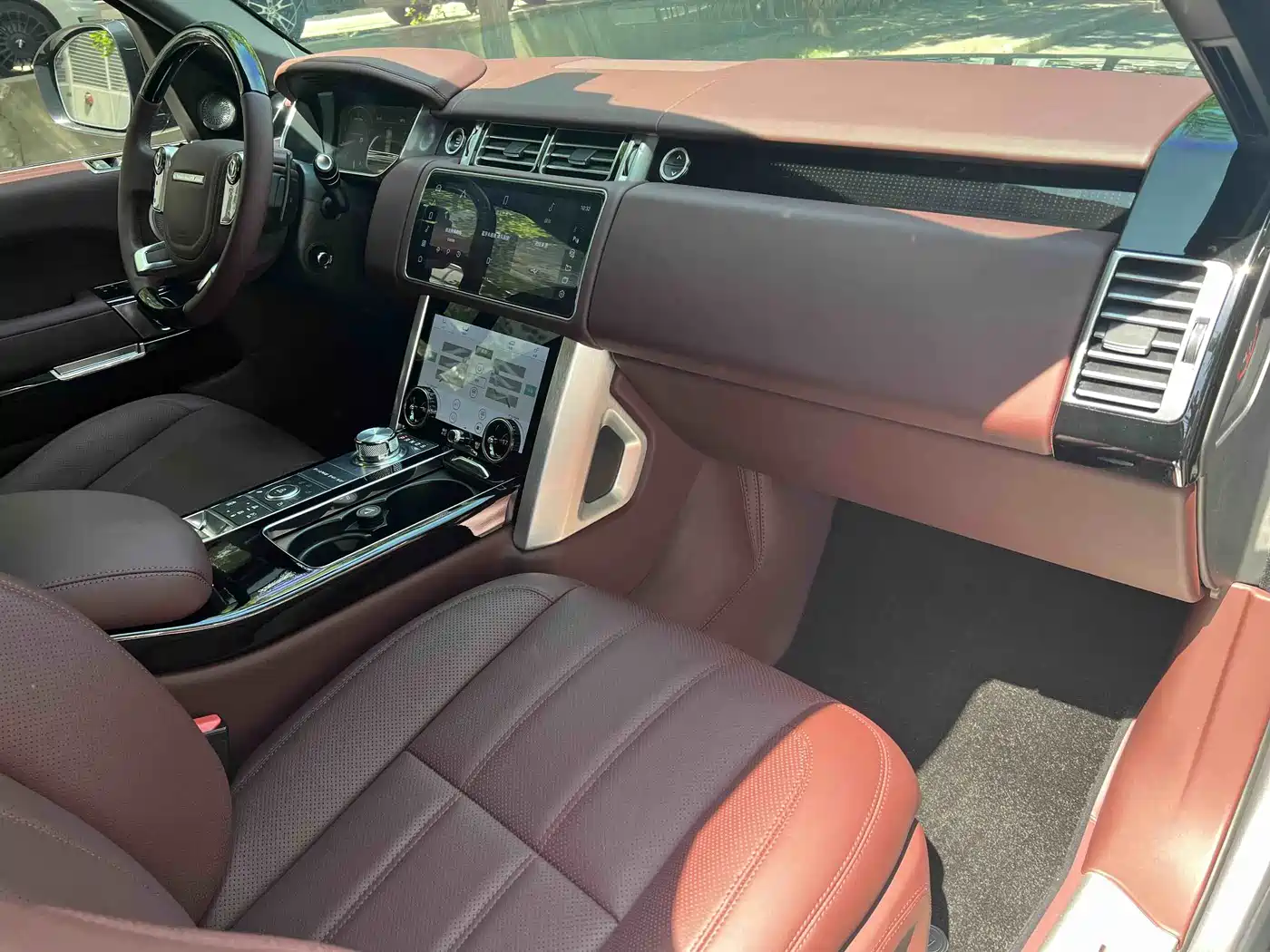 Land Rover Range Rover 2013 5.0 SC V8 Vogue SE фото 28