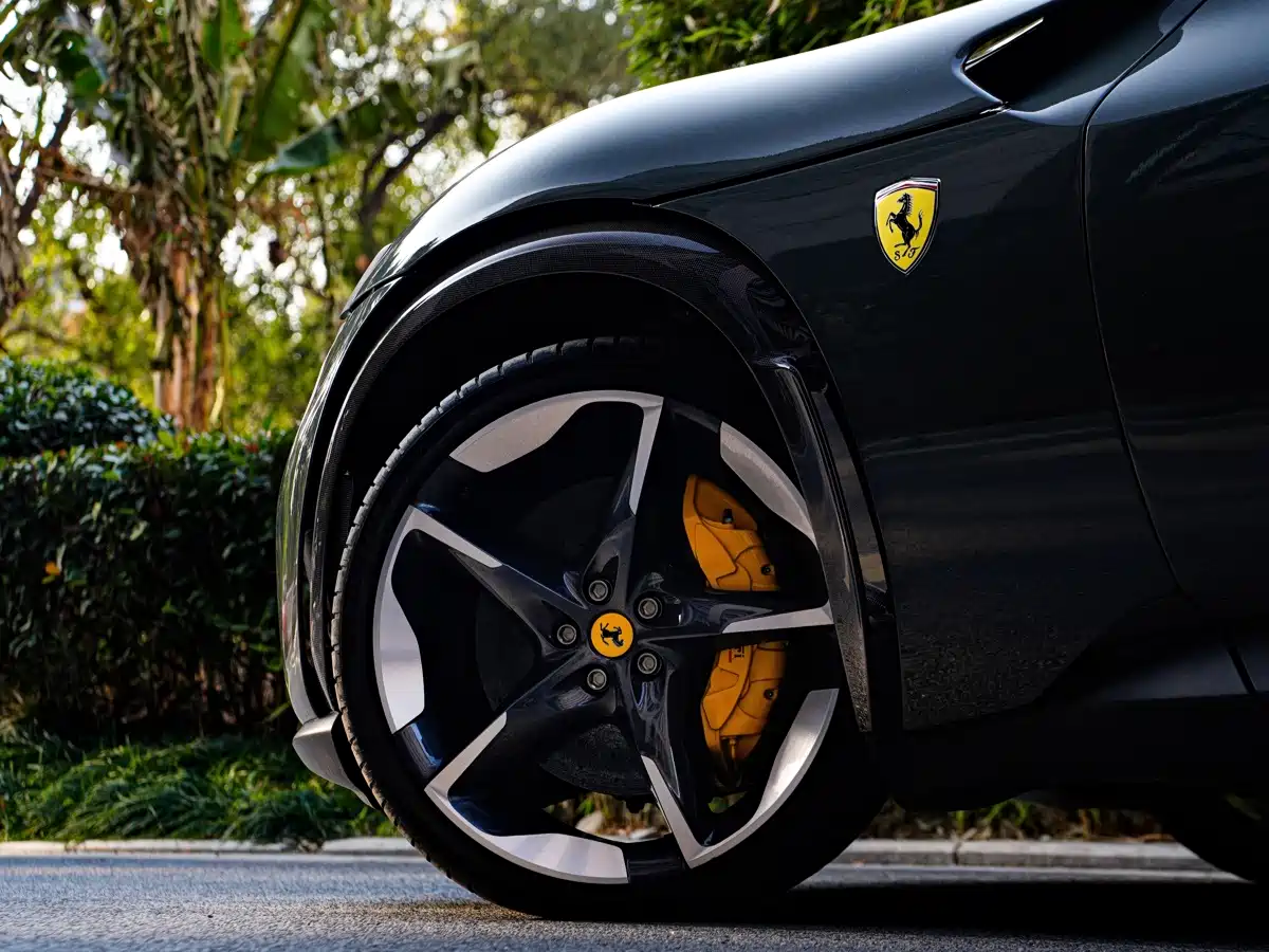 Ferrari Purosangue 2025 2023 6.5L V12