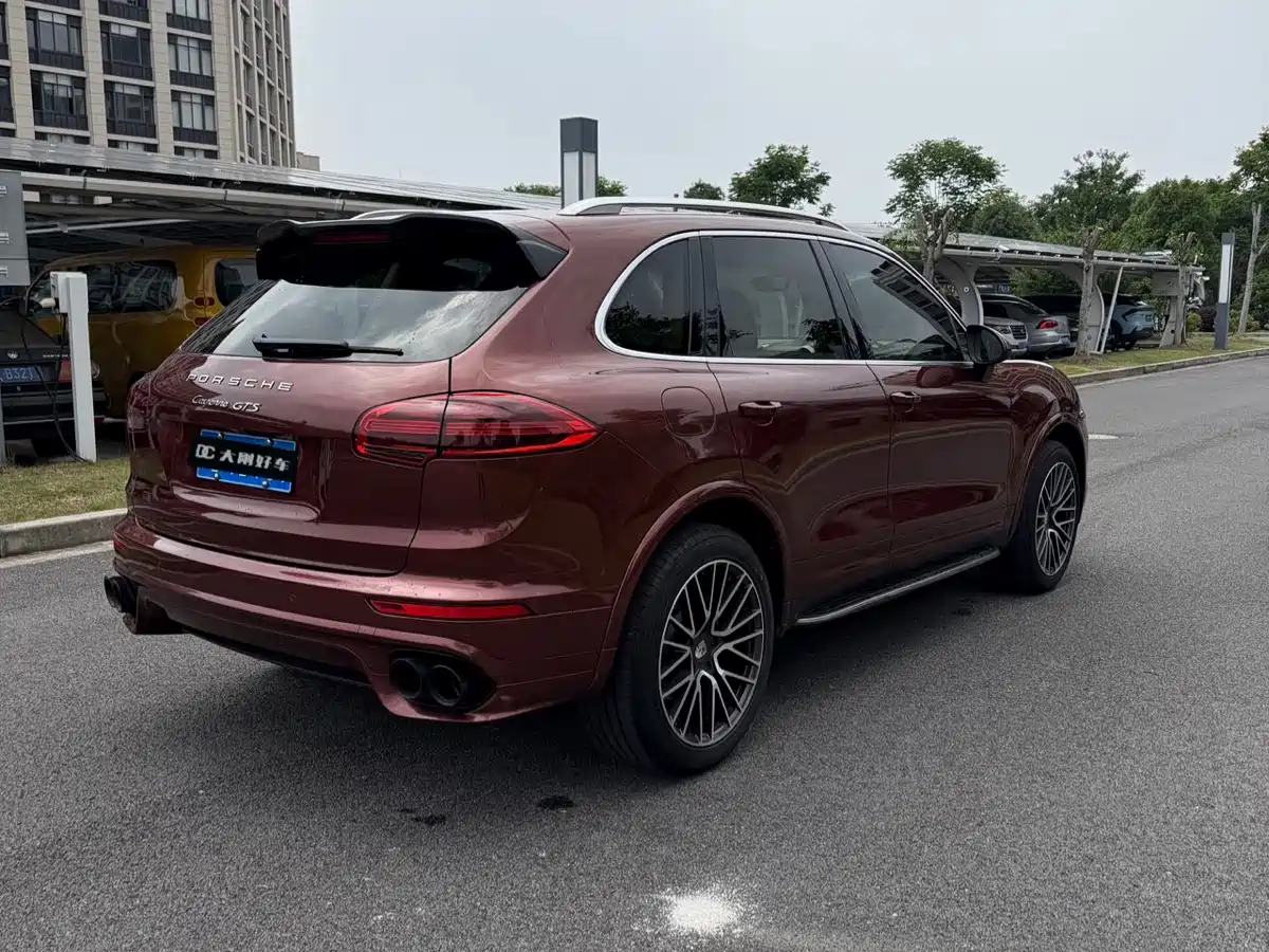 Porsche Cayenne 2011 Cayenne 3.0T фото 6