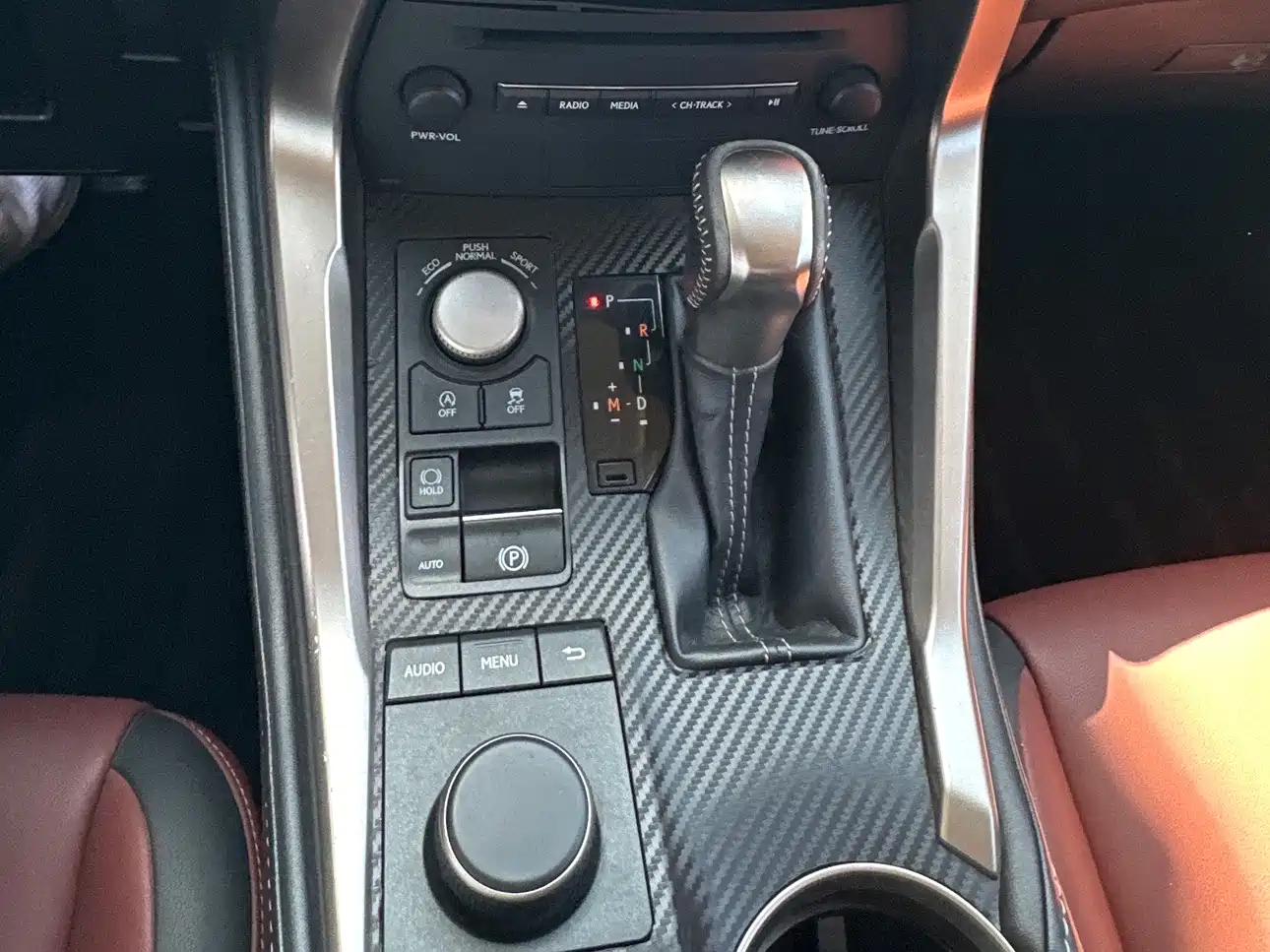Lexus NX 2016 200 AWD F Sport фото 13