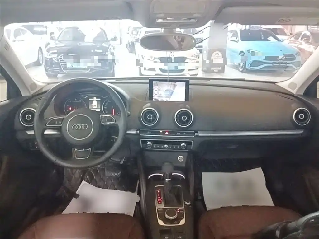 Audi A3 2015 Sportback 40 TFSI Automatic Comfort фото 10