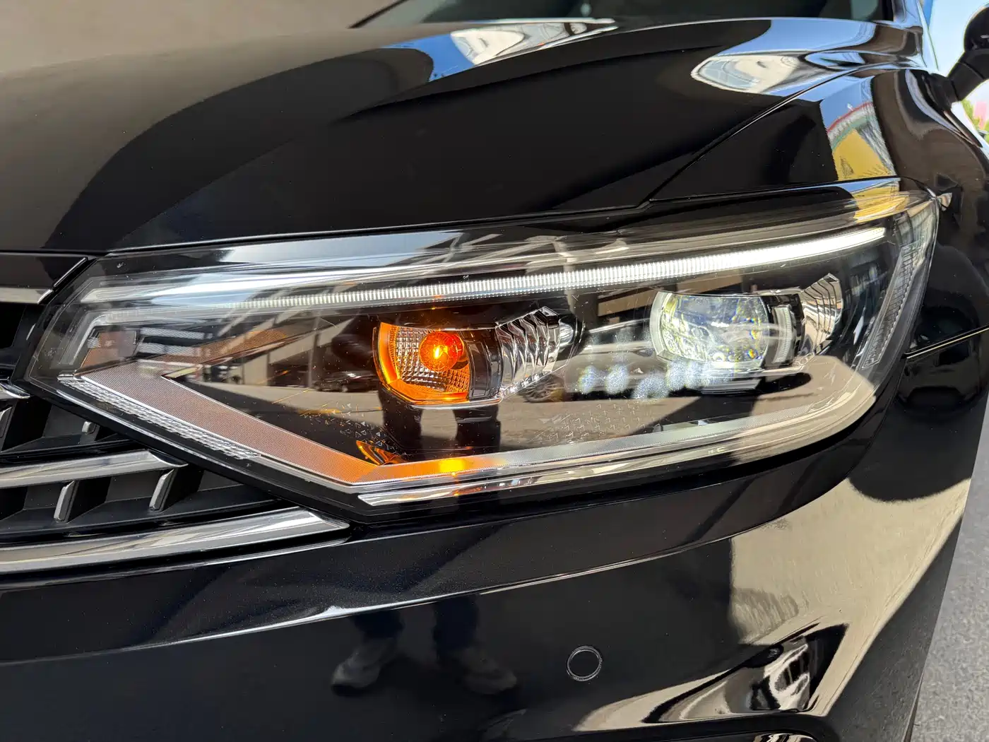 Volkswagen Magotan 2023 2 Million Units Commemorative Edition 280TSI DSG Comfort фото 23