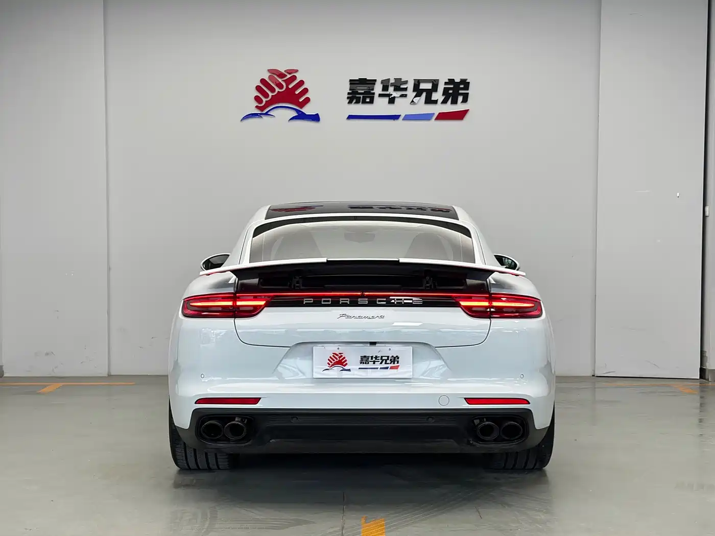 Porsche Panamera 2017 Panamera 3.0T фото 12