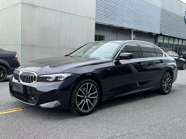 BMW 3 320Li, M Спорт-пакет