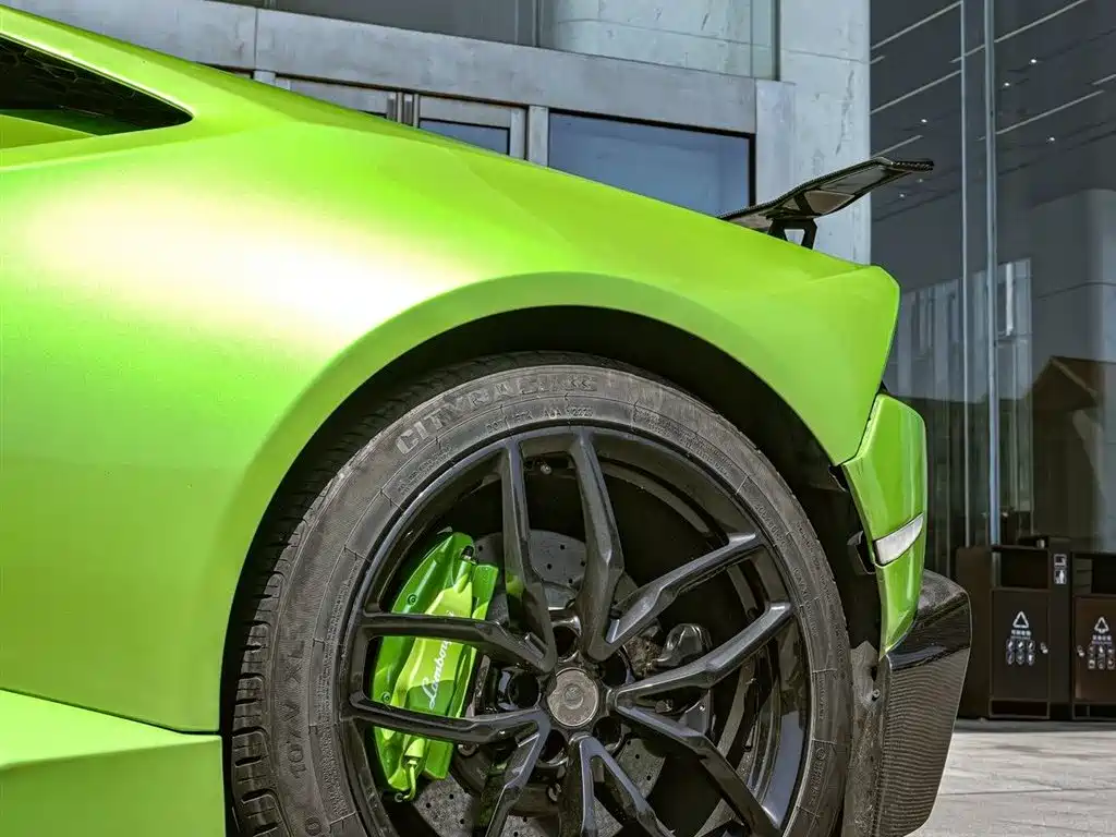 Lamborghini Huracán 2014 LP 610-4 фото 6