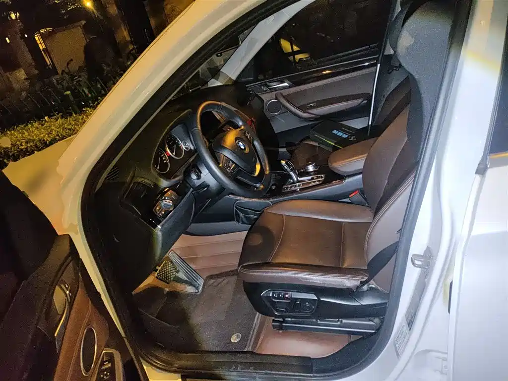 BMW X4 2014 xDrive20i X Design Package фото 11