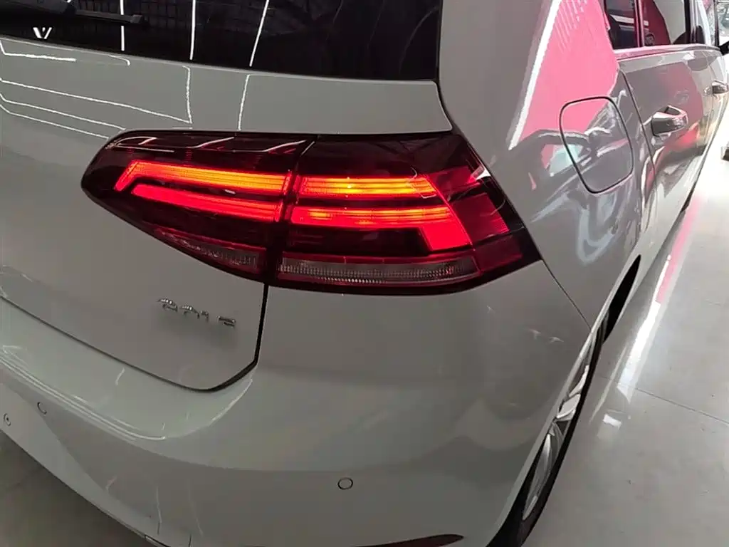 Volkswagen Golf 2019 280TSI DSG Comfort (China V) фото 8