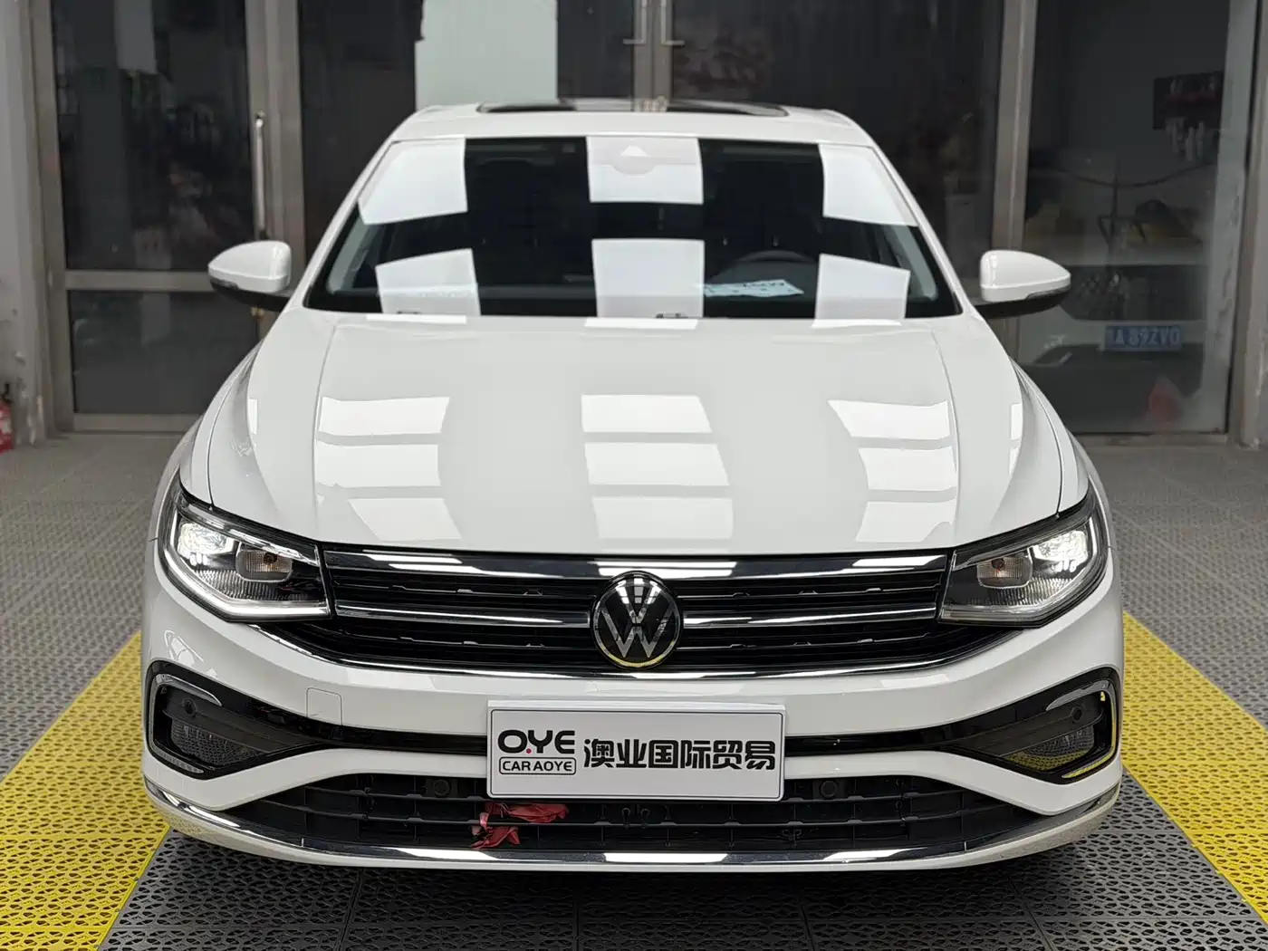 Volkswagen Bora 2023 280TSI DSG Prestige Edition фото 3