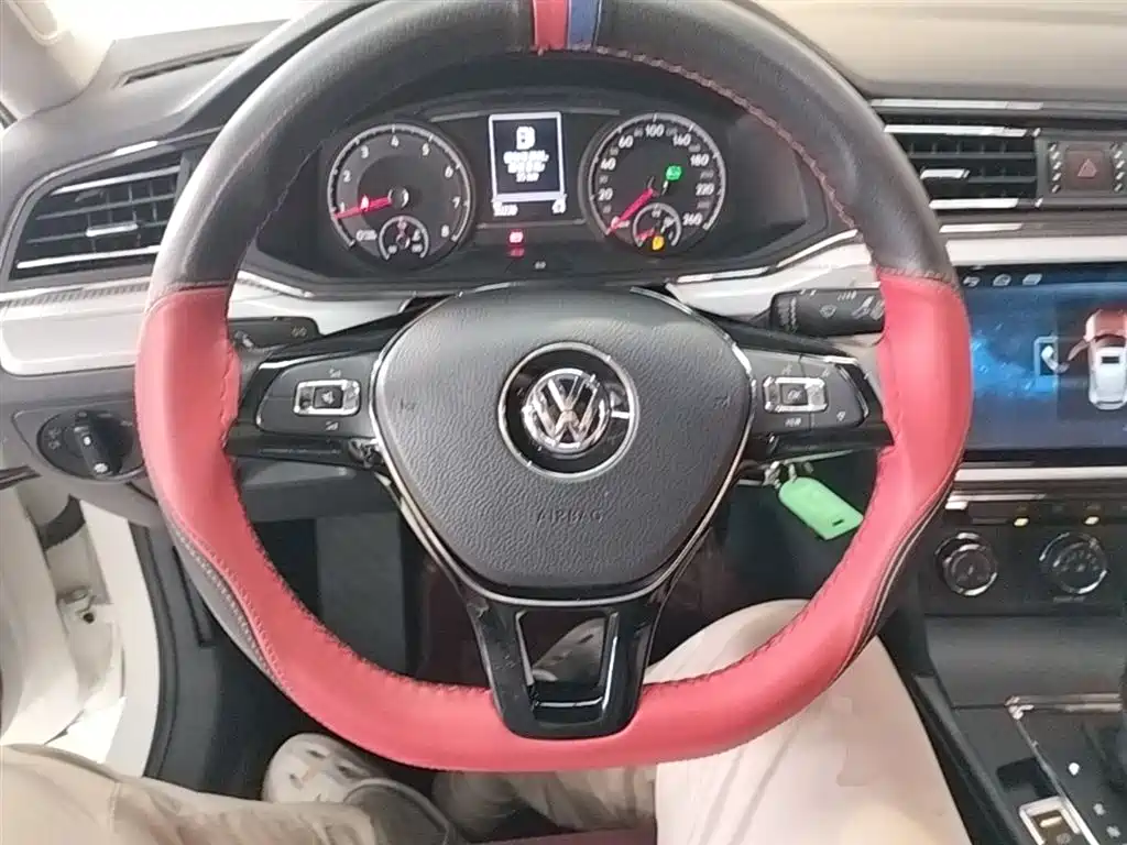 Volkswagen Lamando 2019 230TSI DSG Fashion Edition China VI фото 11