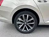 Фото 16 - Škoda Superb