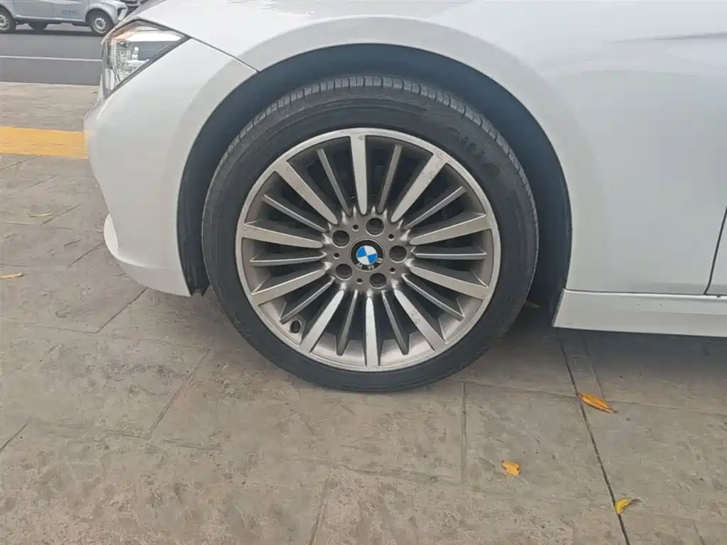 BMW 3 Series 2019 320Li Fashion Type фото 23