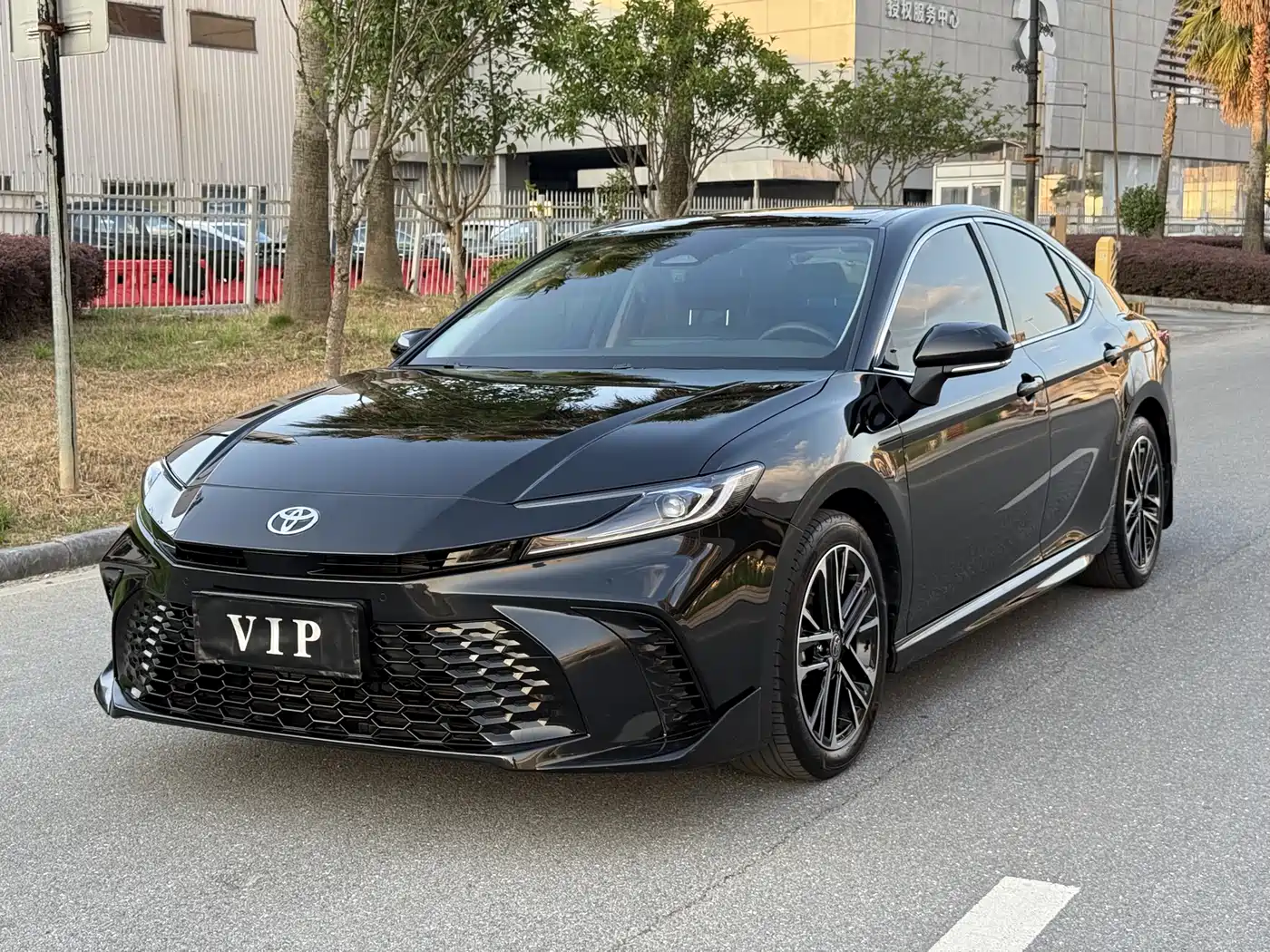 Toyota Camry 2026 Hybrid 2.0HSE Sport Lite Edition