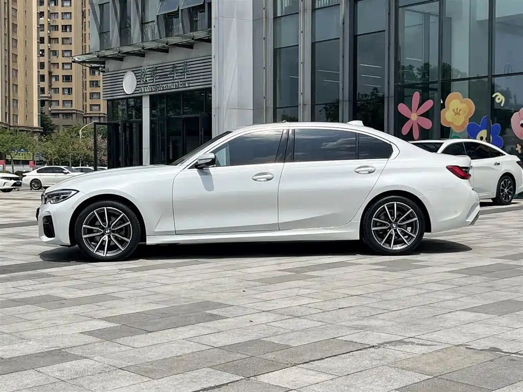 BMW 3 Series 2020 Facelift 325Li xDrive M Sport Package фото 7