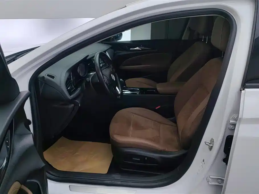 Buick Regal 2019 20T Elite China VI фото 9
