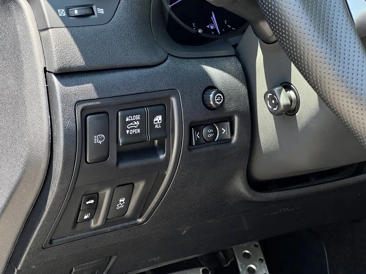 Lexus IS 2011 250C фото 22