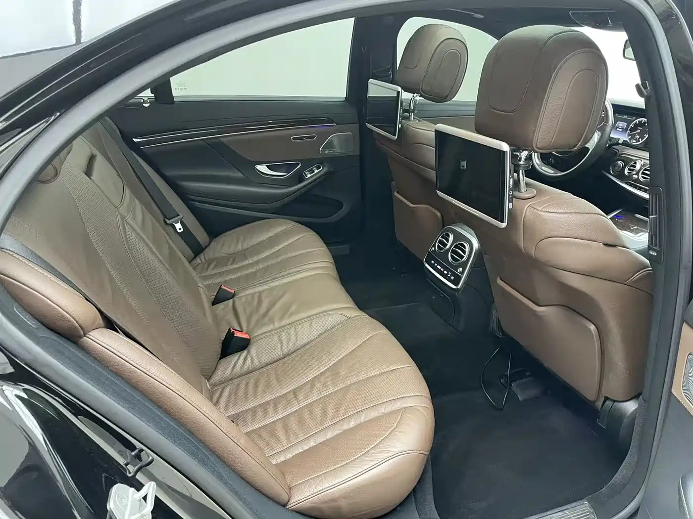 Mercedes-Benz S-Class 2014 S 320 L Business фото 5