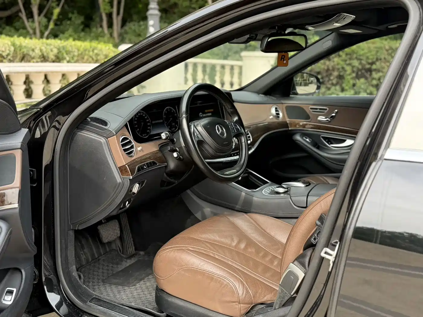 Mercedes-Benz S-Class 2014 S 320 L Business фото 9
