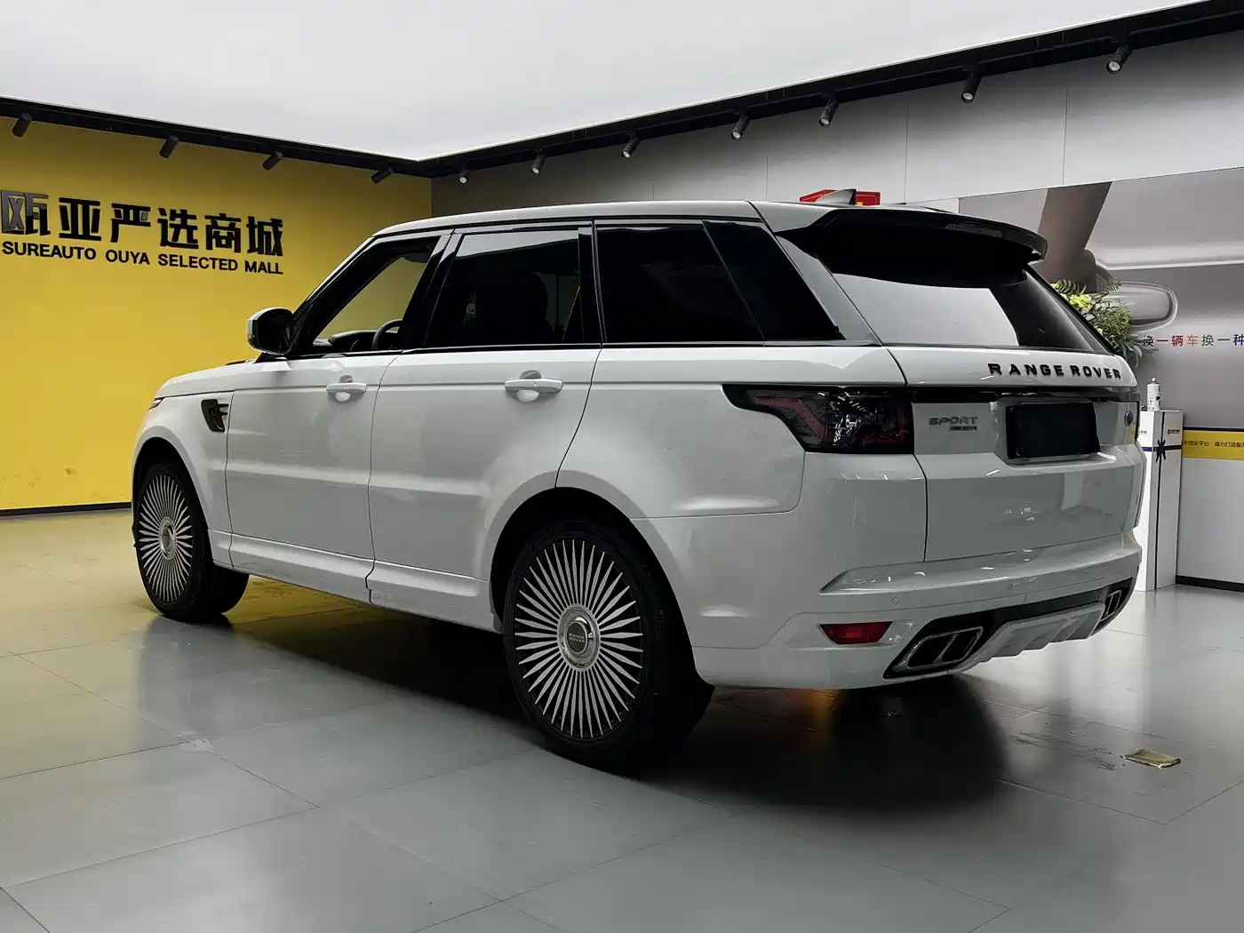 Land Rover Range Rover Sport 2017 3.0 SC V6 HSE DYNAMIC фото 7