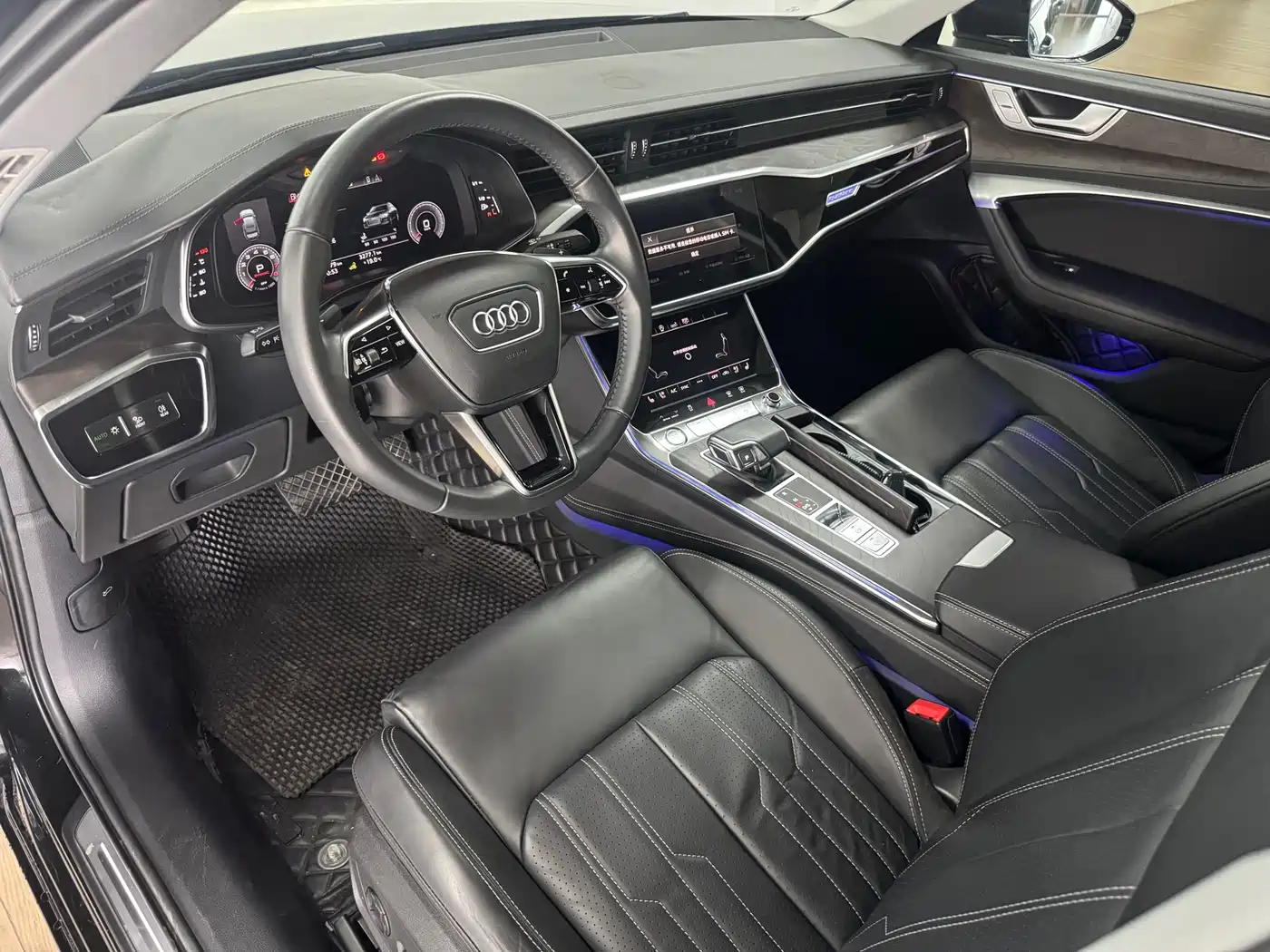 Audi A6L 2020 45 TFSI quattro Exclusive Elegance фото 9