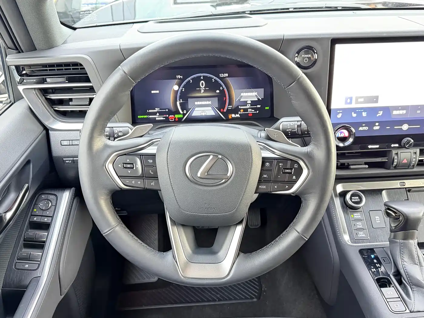 Lexus GX 2024 OVERTRAIL Summit Edition фото 7