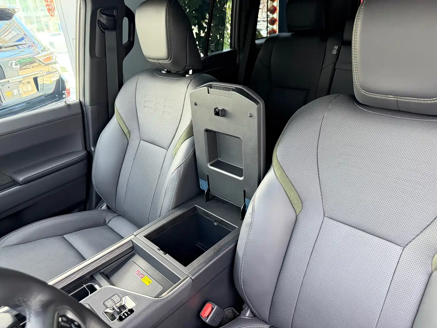 Lexus GX 2024 OVERTRAIL Summit Edition фото 14