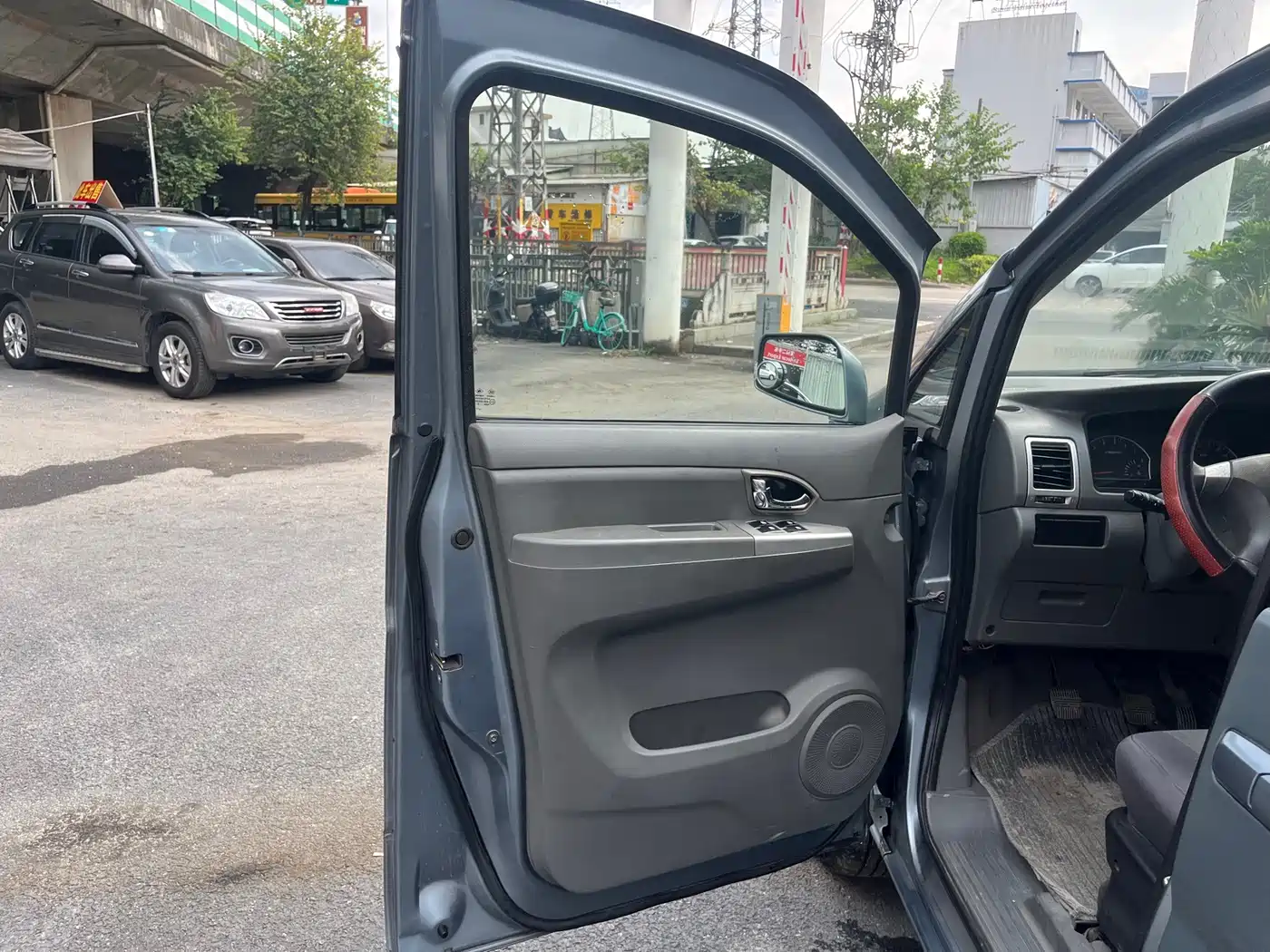 Dongfeng ZNA Shuaike 2013 2011 1.6L Manual Comfort 7-seater