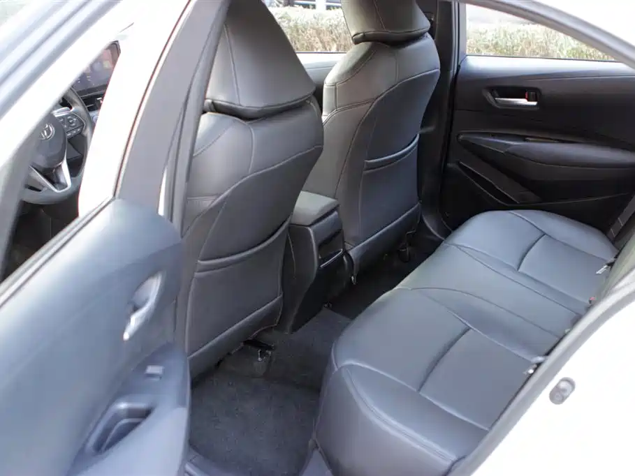 Toyota Corolla 2023 1.2T Pioneer Edition фото 8