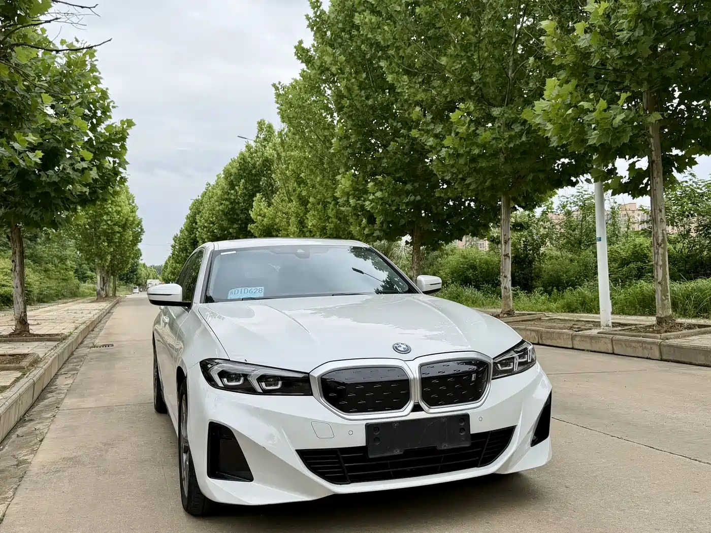 BMW i3 2022 eDrive 35 L фото 4